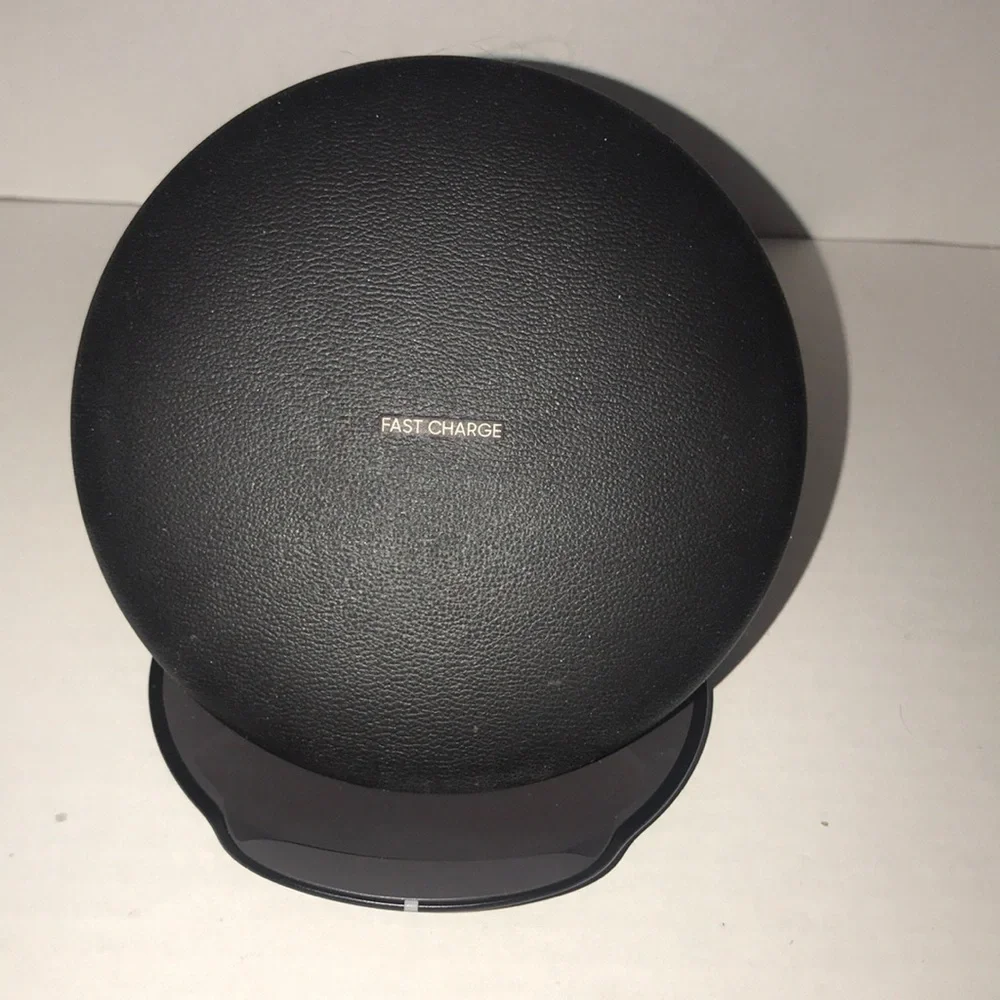 Like New Samsung - 9W Qi-Certified Fast Charge Wireless